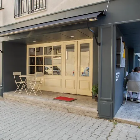 Aparthotel 14 Suites *